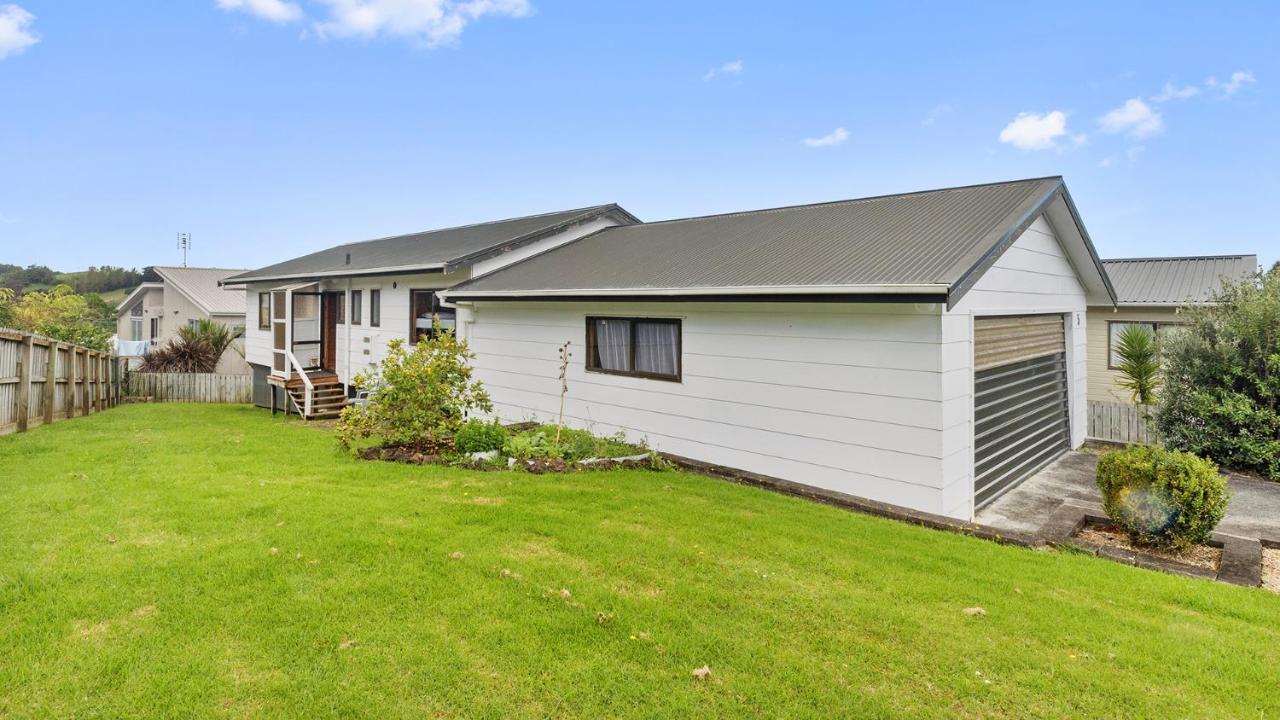 Crystal Clear - Snells Beach Holiday Home Exterior photo